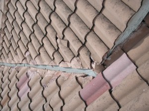 Key Roofing Danger Signals Tarpon Springs | Arry's Roofing Services, Inc.